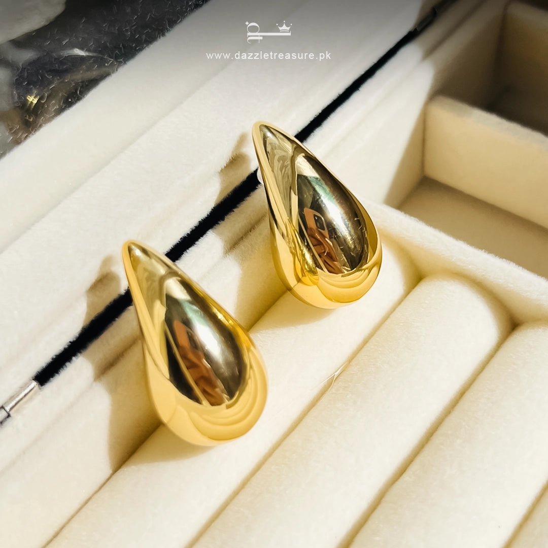 Dewdrop Studs