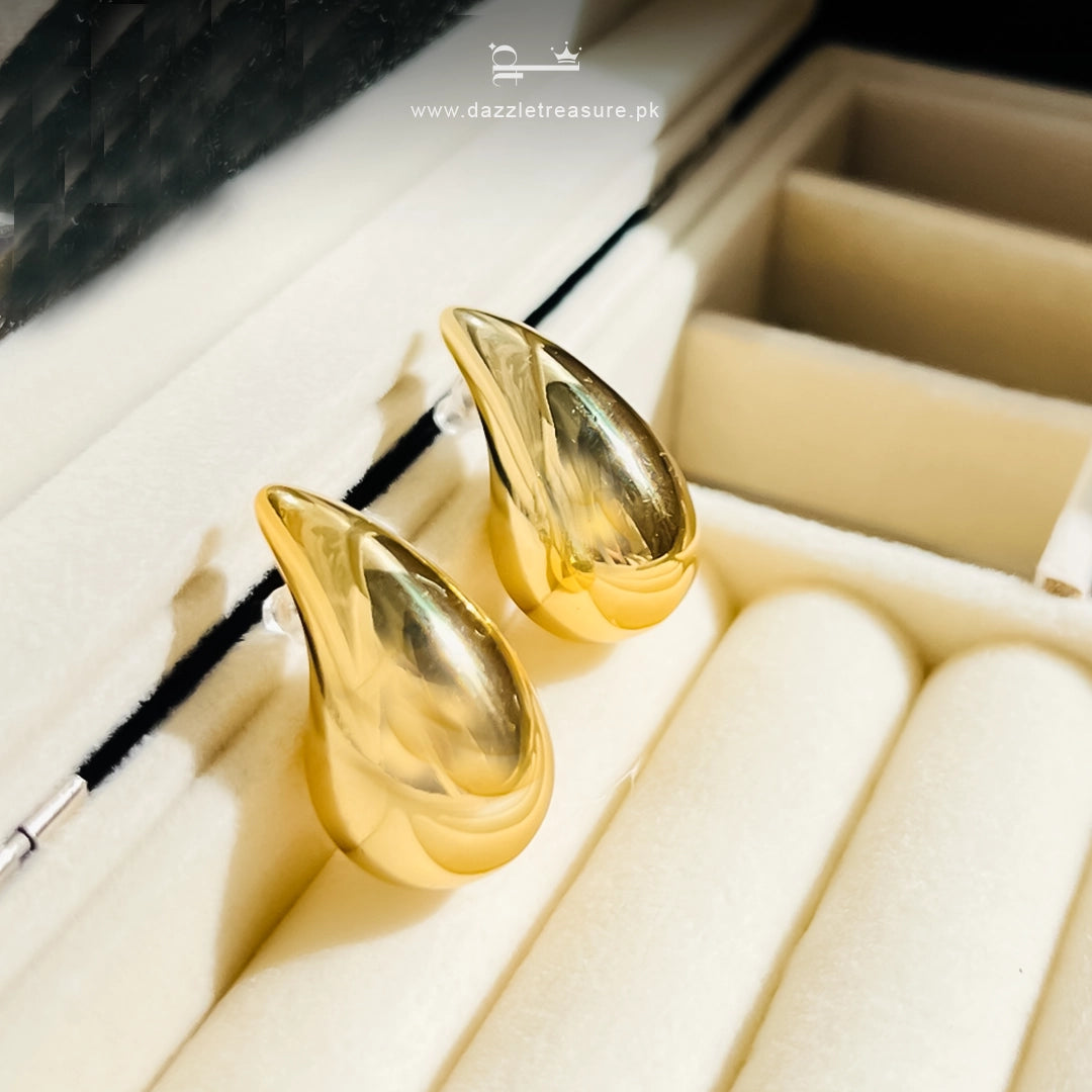 Dewdrop Studs
