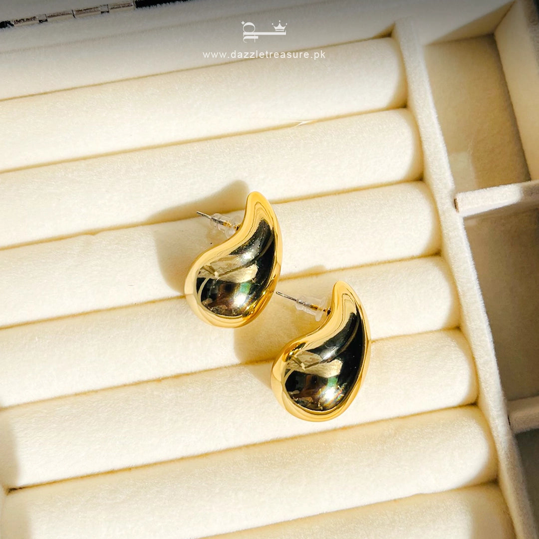 Dewdrop Studs