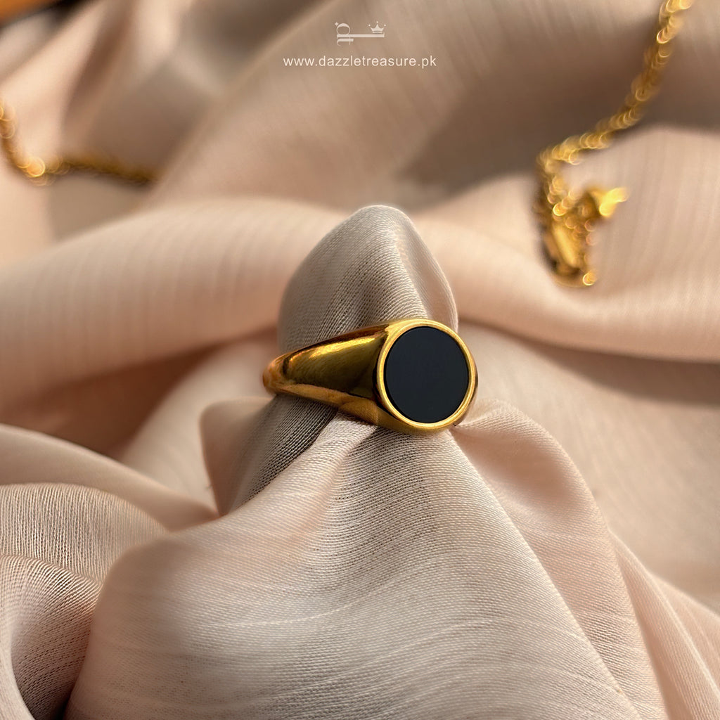 Midnight Aurea Ring