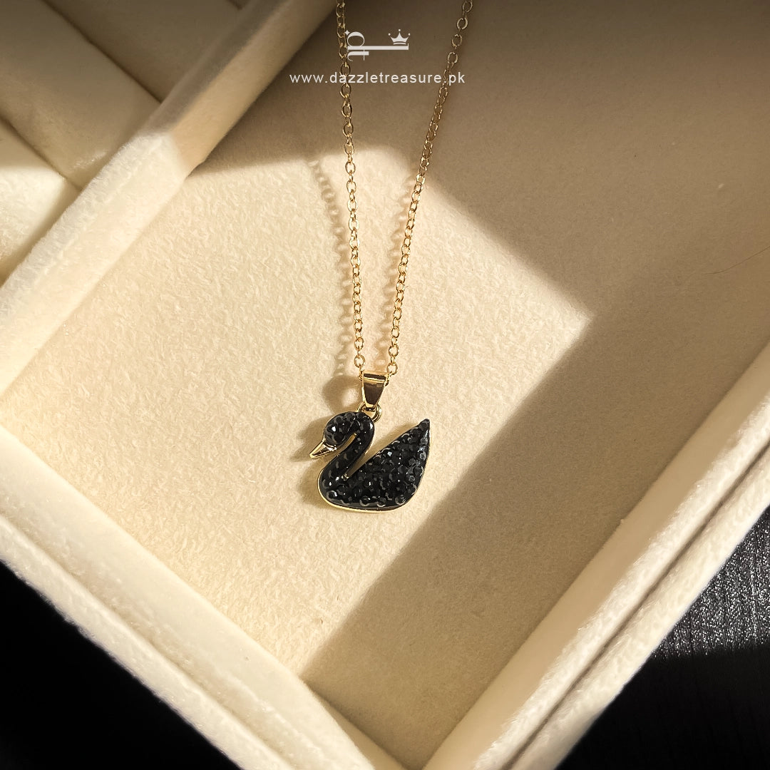 Swan Elegance Pendant